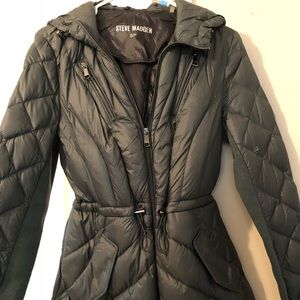 Light puffer jacket.